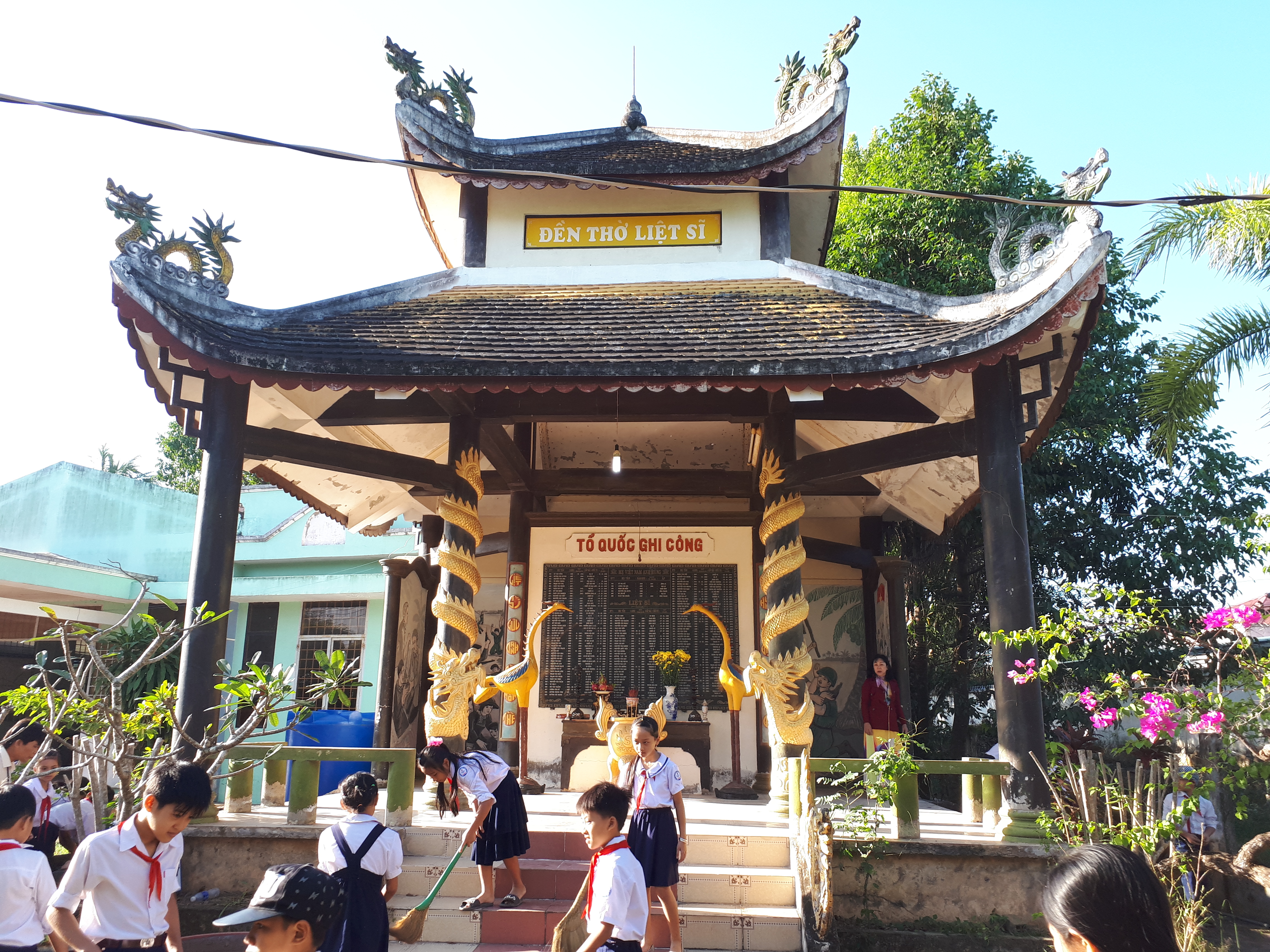 Slideshow Image 1